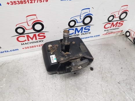New Holland T6000, T7, T7000 Series T7040 Display Monitor 84209479, 47585461 - Painel de instrumentos por Trator: foto 3 New Holland T6000, T7, T7000 Series T7040 Display Monitor 84209479, 47585461 - Painel de instrumentos por Trator: foto 3