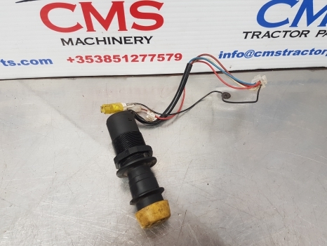New Holland T7040, T7000, T6, T7, T8, T9 Pto Switch 87494204, 87711522 - Sistema elétrico: foto 2 New Holland T7040, T7000, T6, T7, T8, T9 Pto Switch 87494204, 87711522 - Sistema elétrico: foto 2
