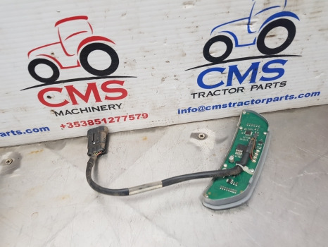 New Holland T7040, T7000, T7, T6000 Series Keypad 47130163, 48140573 - Sistema elétrico: foto 5 New Holland T7040, T7000, T7, T6000 Series Keypad 47130163, 48140573 - Sistema elétrico: foto 5