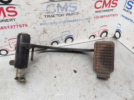 New Holland Tm, 60 Fiat M, Case Mxm Tm140 Clutch Pedal Assy 82000797, 82030041 - Embreagem e peças por Máquina agrícola: foto 2 New Holland Tm, 60 Fiat M, Case Mxm Tm140 Clutch Pedal Assy 82000797, 82030041 - Embreagem e peças por Máquina agrícola: foto 2