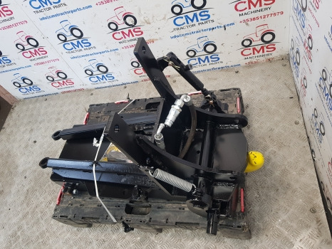 New Holland Tm, 60 Series, Fiat F Series Tm140 Pick Up Hitch Complete 82011128 - Estrutura/ Châssis: foto 3 New Holland Tm, 60 Series, Fiat F Series Tm140 Pick Up Hitch Complete 82011128 - Estrutura/ Châssis: foto 3
