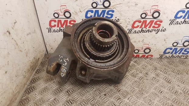 New Holland Tm, Tm150 Supersteer Front Axle Steering Spindle Rhs 5179271 - Manga de eixo por Trator: foto 1 New Holland Tm, Tm150 Supersteer Front Axle Steering Spindle Rhs 5179271 - Manga de eixo por Trator: foto 1