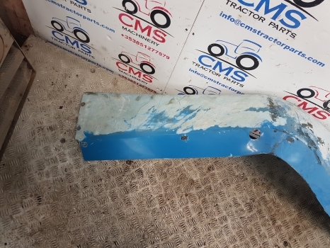 New Holland Tm, Ts, Tl, 40, 60, 35 Series. Mudguard Fender Lhs 82007488 - Para-lama por Trator: foto 2 New Holland Tm, Ts, Tl, 40, 60, 35 Series. Mudguard Fender Lhs 82007488 - Para-lama por Trator: foto 2