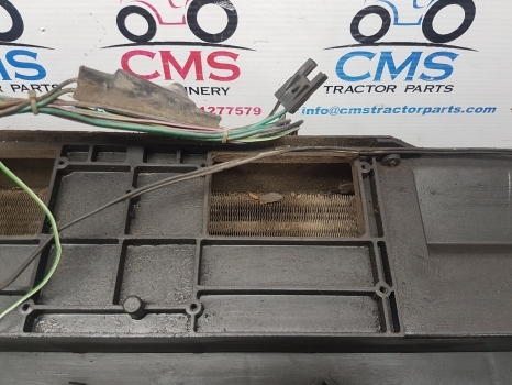 New Holland Tm150m,ford Series Air Conditioner Without Blower 82009237 87701044 - Peça de ar condicionado por Trator: foto 5 New Holland Tm150m,ford Series Air Conditioner Without Blower 82009237 87701044 - Peça de ar condicionado por Trator: foto 5