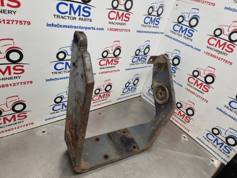 New Holland Tm155, Tm140, Tm165, 8360, Tm, 60, Cab Suspension Bracket 82021166 - Suspensão da cabina: foto 2 New Holland Tm155, Tm140, Tm165, 8360, Tm, 60, Cab Suspension Bracket 82021166 - Suspensão da cabina: foto 2