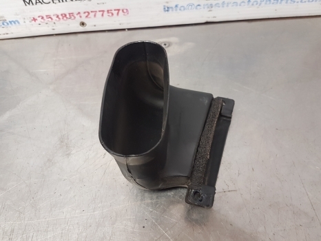 New Holland Ts115a, Ts100, Ts110, Case Maxxum, Mxu, Puma Air Duct Rhs 82034322 - Aquecimento/ Ventilação por Trator: foto 1 New Holland Ts115a, Ts100, Ts110, Case Maxxum, Mxu, Puma Air Duct Rhs 82034322 - Aquecimento/ Ventilação por Trator: foto 1
