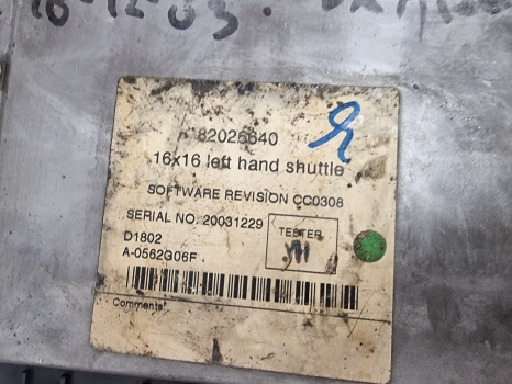 New Holland Ts90, Ts100, Ts110, Ts115 Transmission Control Ecu 82026640 - Centralina electrónica: foto 3 New Holland Ts90, Ts100, Ts110, Ts115 Transmission Control Ecu 82026640 - Centralina electrónica: foto 3
