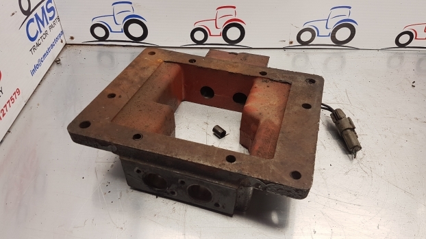 Transmissão por Trator Old Stock Old Stock Transmission Control Cover F2nn7222aa: foto 8