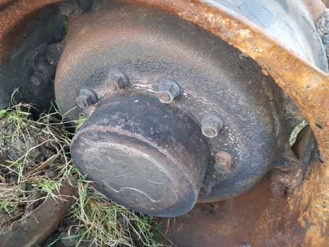 Renault Ares 656 Rx/rz Front Axle Complete 150017, Carraro 20.29si - Eixo e peças: foto 4 Renault Ares 656 Rx/rz Front Axle Complete 150017, Carraro 20.29si - Eixo e peças: foto 4