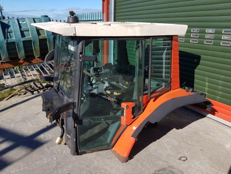 Same Antares 110, 130, Silver 110, 130 Complete Cab As Pictures 0.010.4091.3/40 - Cabine: foto 5 Same Antares 110, 130, Silver 110, 130 Complete Cab As Pictures 0.010.4091.3/40 - Cabine: foto 5