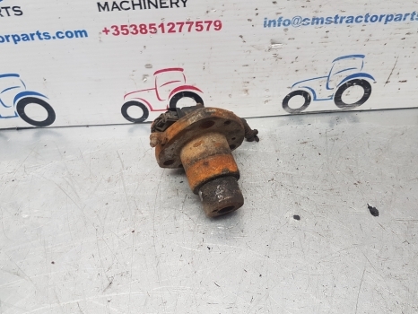 Same Deutz Lamborghini Rubin 120 Front Axle King Pin Top 0.010.4626.0/20 - Eixo dianteiro por Trator: foto 2 Same Deutz Lamborghini Rubin 120 Front Axle King Pin Top 0.010.4626.0/20 - Eixo dianteiro por Trator: foto 2