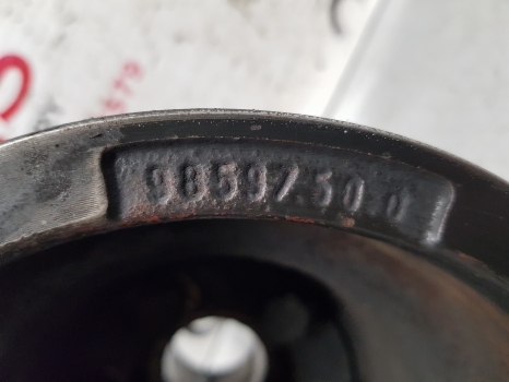 Same Explorer 70, 80, 90 Engine Pulley Assy 0.065.1244.0/20; 98597.50.0 - Motor e peças por Trator: foto 5 Same Explorer 70, 80, 90 Engine Pulley Assy 0.065.1244.0/20; 98597.50.0 - Motor e peças por Trator: foto 5