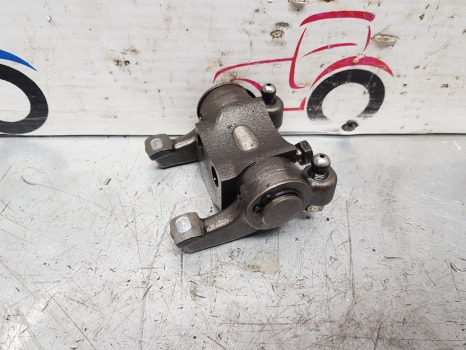 Same Explorer 70 Engine Rocker Support Assy 0.066.1432.3; 0.066.1430.0/10 - Motor e peças: foto 1 Same Explorer 70 Engine Rocker Support Assy 0.066.1432.3; 0.066.1430.0/10 - Motor e peças: foto 1
