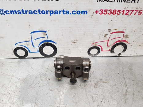Same Explorer 70 Engine Rocker Support Assy 0.066.1432.3; 0.066.1430.0/10 - Motor e peças: foto 5 Same Explorer 70 Engine Rocker Support Assy 0.066.1432.3; 0.066.1430.0/10 - Motor e peças: foto 5