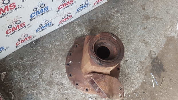 Same Rubin 120, Rear Half Axle Housing Lhs, Rhs 0.011.2725.0/40, 85033 - Eixo traseiro por Trator: foto 4 Same Rubin 120, Rear Half Axle Housing Lhs, Rhs 0.011.2725.0/40, 85033 - Eixo traseiro por Trator: foto 4