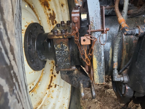 Valtra S230, S240, S260, S280 Rear Half Axle Lhs V35114400, V35115200 - Eixo traseiro por Máquina agrícola: foto 1 Valtra S230, S240, S260, S280 Rear Half Axle Lhs V35114400, V35115200 - Eixo traseiro por Máquina agrícola: foto 1