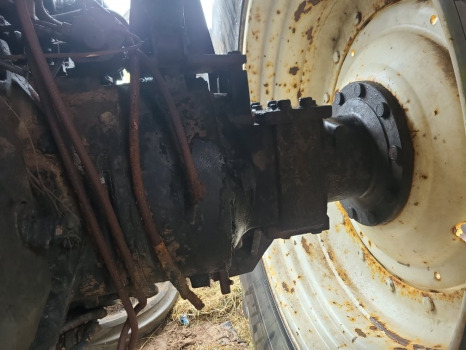 Valtra S230, S240, S260, S280 Rear Half Axle Lhs V35114400, V35115200 - Eixo traseiro por Máquina agrícola: foto 3 Valtra S230, S240, S260, S280 Rear Half Axle Lhs V35114400, V35115200 - Eixo traseiro por Máquina agrícola: foto 3