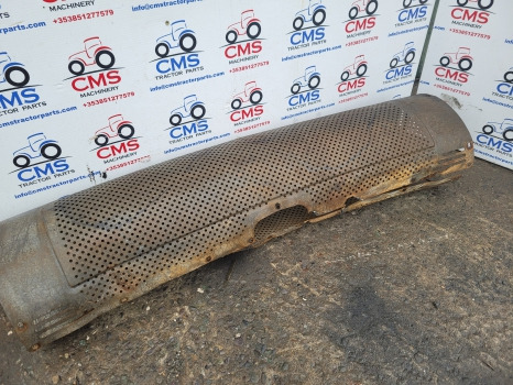 Valtra S374, S353, S294, S324 Massey Ferguson 8732 Exhaust Pipe Heat Shield Parts 4388804m2 - Sistema de escape: foto 2 Valtra S374, S353, S294, S324 Massey Ferguson 8732 Exhaust Pipe Heat Shield Parts 4388804m2 - Sistema de escape: foto 2