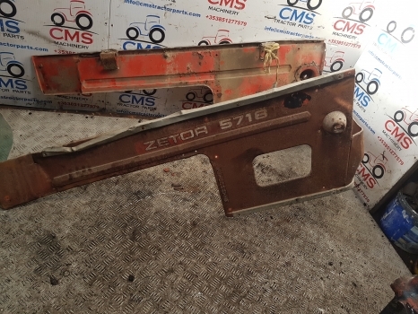Zetor 5718 Engine Side Panel Assy 000000 - Carroceria e exterior por Trator: foto 2 Zetor 5718 Engine Side Panel Assy 000000 - Carroceria e exterior por Trator: foto 2