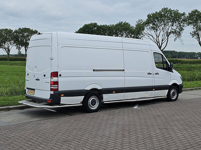 Mercedes-Benz Sprinter 311 CDI AUT. L3H2 - Furgão: foto 3 Mercedes-Benz Sprinter 311 CDI AUT. L3H2 - Furgão: foto 3