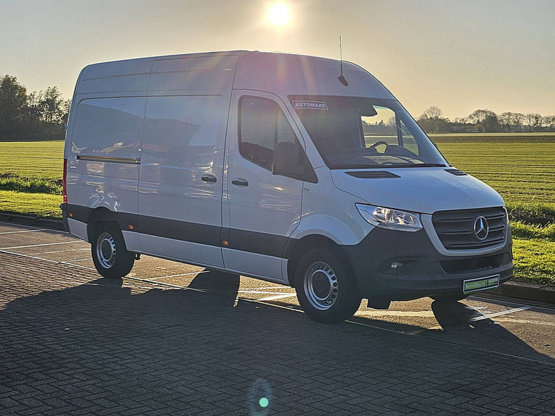 Mercedes-Benz Sprinter 314 L2H2 RWD Mbux Autom! - Furgão: foto 4 Mercedes-Benz Sprinter 314 L2H2 RWD Mbux Autom! - Furgão: foto 4
