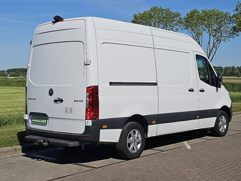 Mercedes-Benz Sprinter 316 CDI AUT. L2H2 LED - Furgão compacto: foto 3 Mercedes-Benz Sprinter 316 CDI AUT. L2H2 LED - Furgão compacto: foto 3