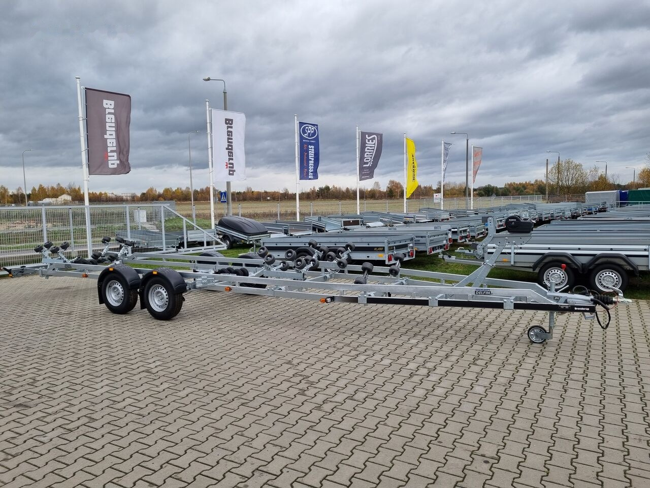 Brenderup 303500 XTB SR przyczepa podłodziowa do jachtu 9m - Reboque para barco: foto 1 Brenderup 303500 XTB SR przyczepa podłodziowa do jachtu 9m - Reboque para barco: foto 1