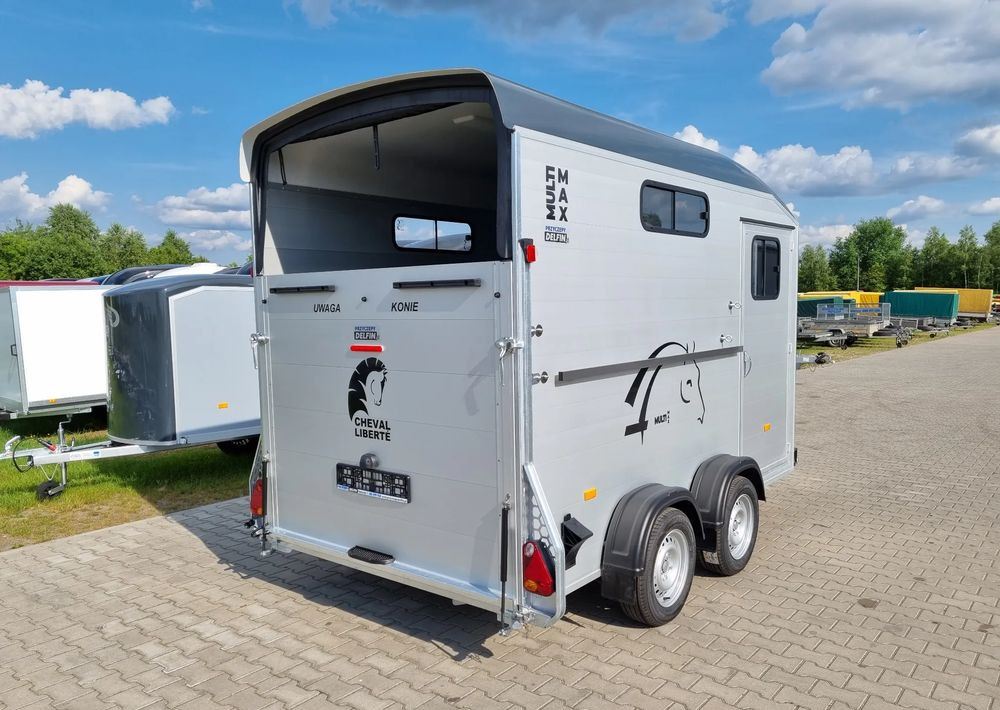Cheval Liberte Multimax przyczepa na dwa konie | duża siodlarnia | drzwi boczne | 2600 kg DMC | 380×181 cm | ALUMINIOWA | Debon | dostawa | mocna i solidna | - Reboque para cavalos: foto 4 Cheval Liberte Multimax przyczepa na dwa konie | duża siodlarnia | drzwi boczne | 2600 kg DMC | 380×181 cm | ALUMINIOWA | Debon | dostawa | mocna i solidna | - Reboque para cavalos: foto 4