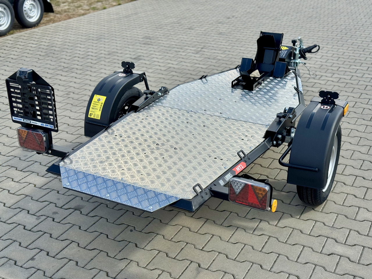 LORRIES MT-1 - przyczepa do przewozu 1 motocykla - Reboque para moto: foto 4 LORRIES MT-1 - przyczepa do przewozu 1 motocykla - Reboque para moto: foto 4