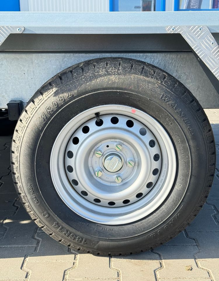 LORRIES TPM20 - przyczepa do przewozu koparki, bobcat , koparka 2700 kg - Reboque porta máquinas: foto 4 LORRIES TPM20 - przyczepa do przewozu koparki, bobcat , koparka 2700 kg - Reboque porta máquinas: foto 4