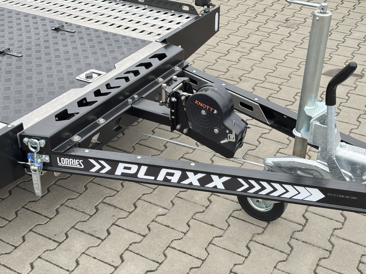 Lorries PLAXX27-4520 – laweta aluminiowa 2,7T - Reboque transporte de veículos: foto 5 Lorries PLAXX27-4520 – laweta aluminiowa 2,7T - Reboque transporte de veículos: foto 5