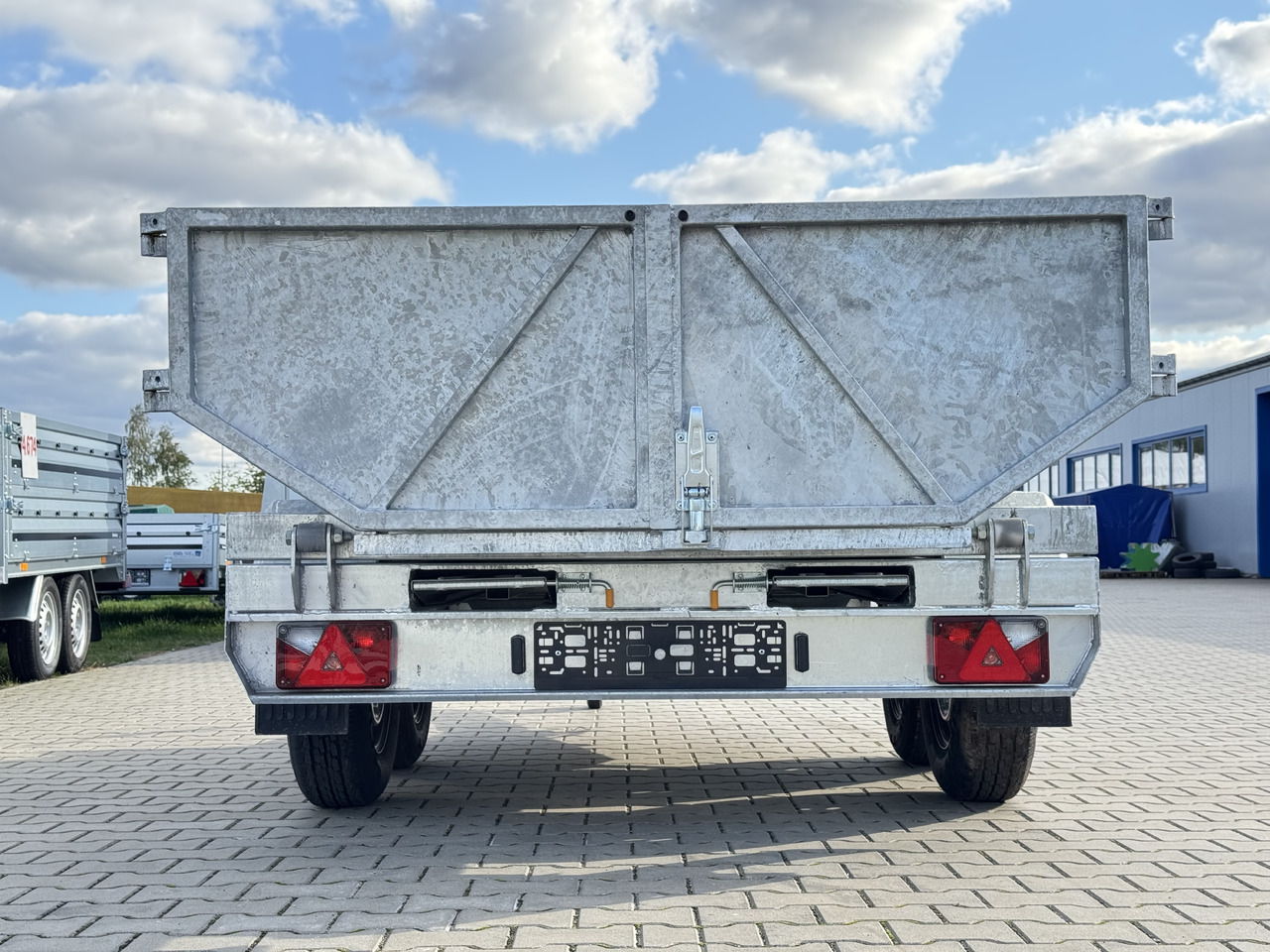 NIEWIADÓW KPW3530.18HT EPP | 300×180cm / 3500kg / kiper wywrotka tipper, muldenkipper - Reboque basculante: foto 4 NIEWIADÓW KPW3530.18HT EPP | 300×180cm / 3500kg / kiper wywrotka tipper, muldenkipper - Reboque basculante: foto 4