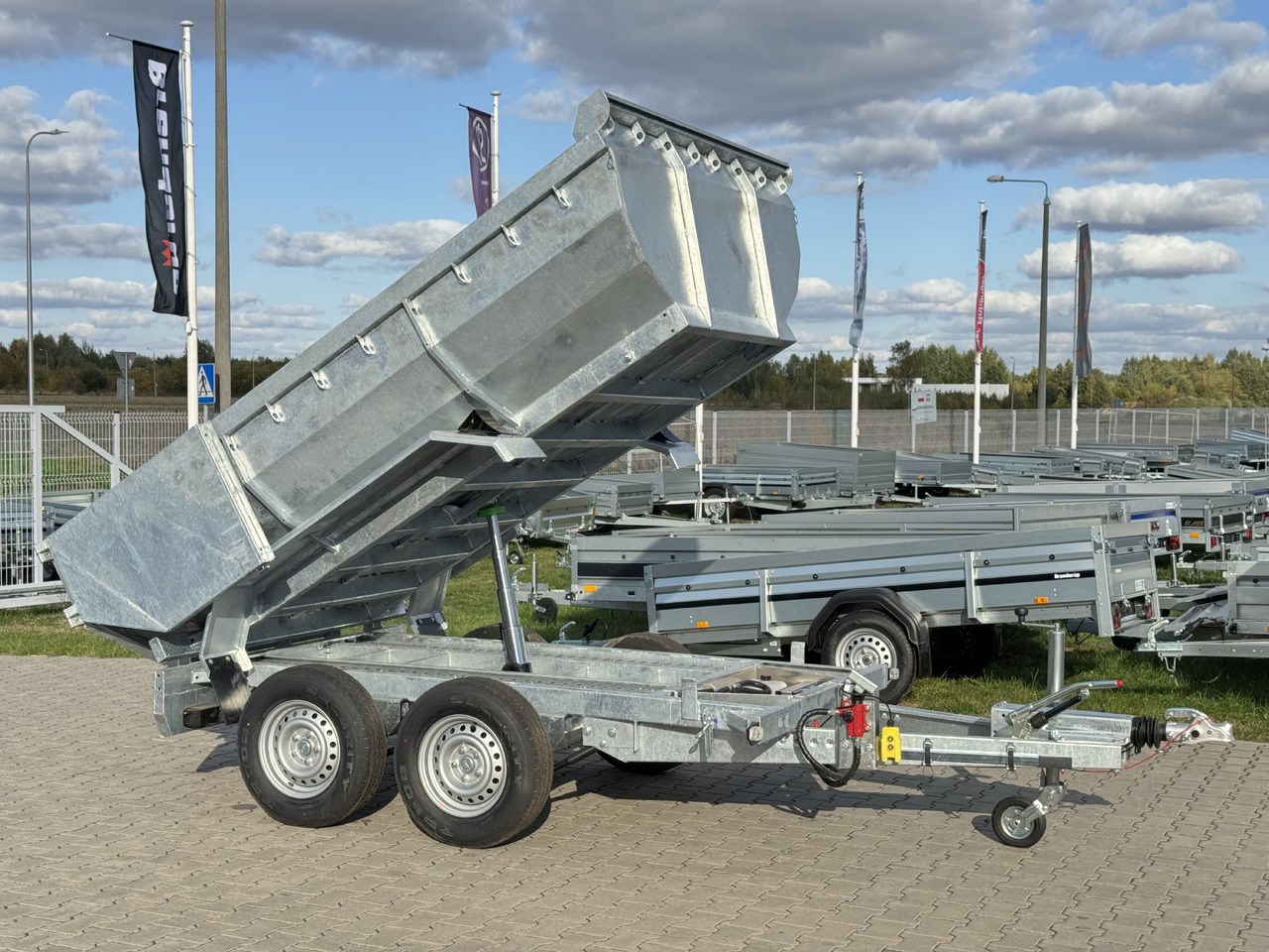 NIEWIADÓW KPW3530.18HT EPP | 300×180cm / 3500kg / kiper wywrotka tipper, muldenkipper - Reboque basculante: foto 1 NIEWIADÓW KPW3530.18HT EPP | 300×180cm / 3500kg / kiper wywrotka tipper, muldenkipper - Reboque basculante: foto 1