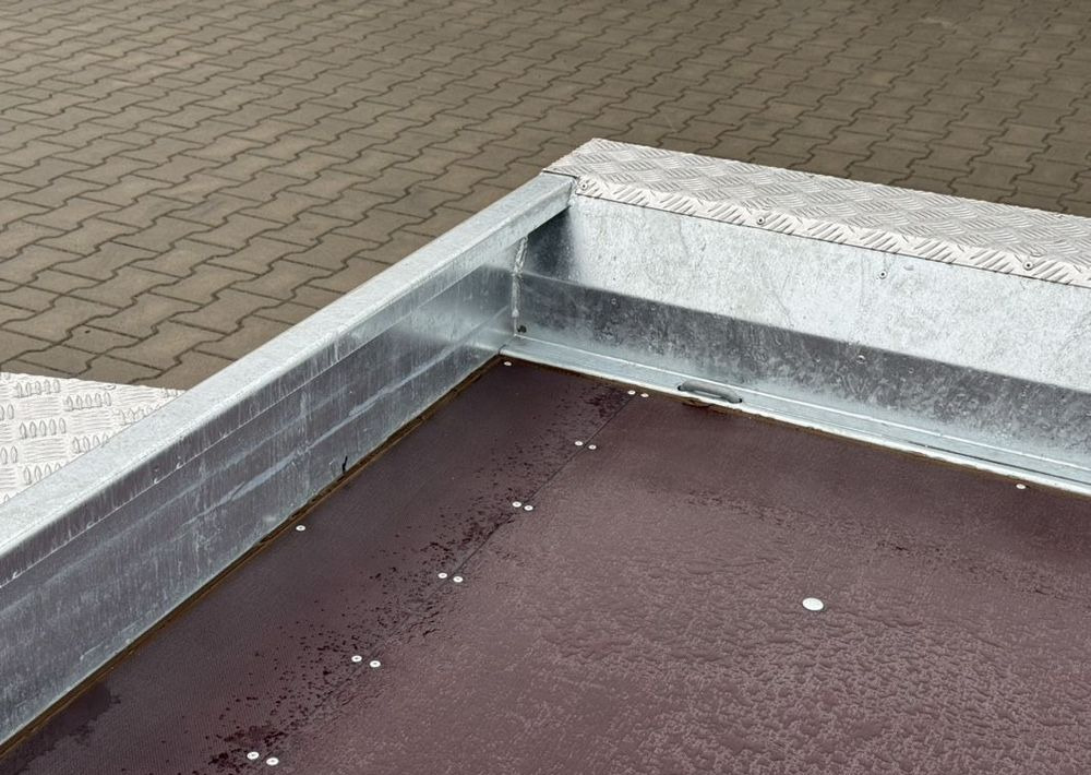 Reboque porta máquinas novo WIOLA B3540 MAX - 400 x 170 cm | 2546kg ładowności | trap stalowy | 3-osiowa budowlanka: foto 15 Reboque porta máquinas novo WIOLA B3540 MAX - 400 x 170 cm | 2546kg ładowności | trap stalowy | 3-osiowa budowlanka: foto 15