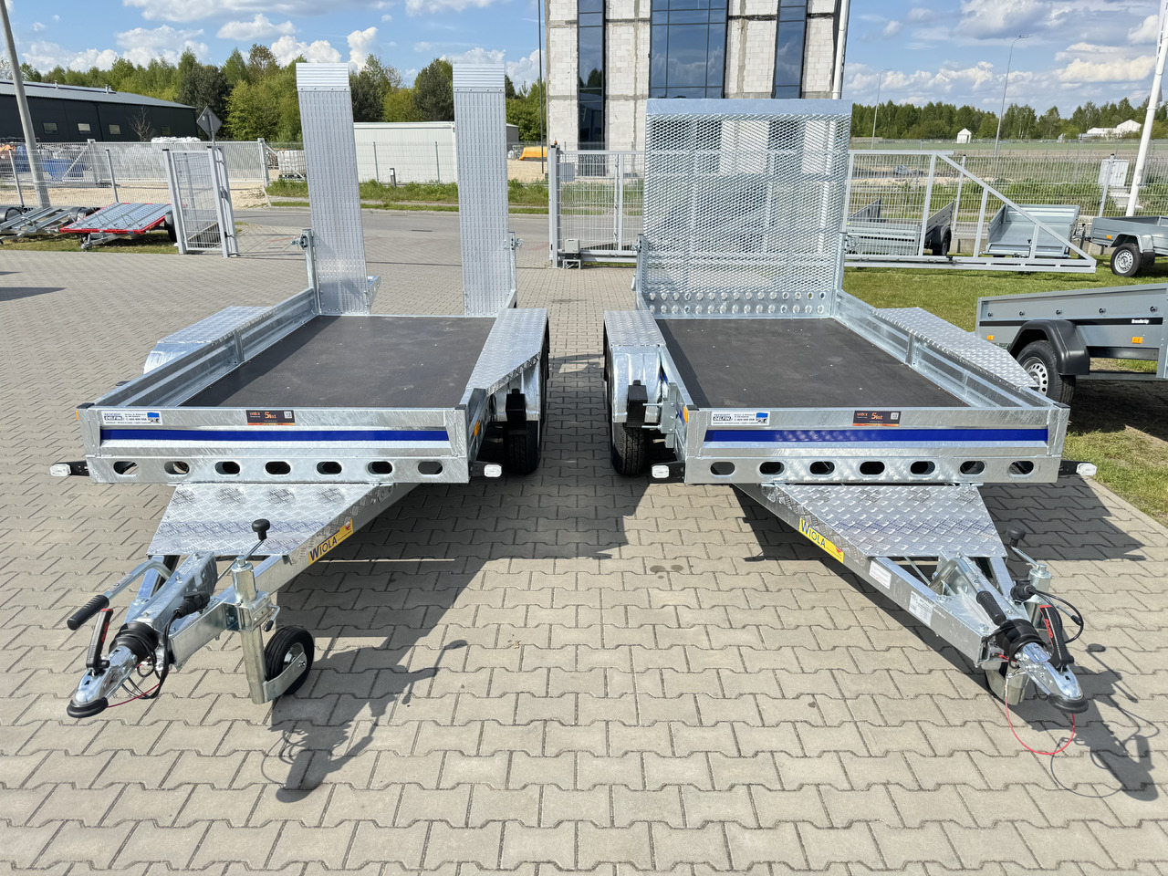 Wiola B2730 GVW 2700 kg machine transporter mini excavator 292x142 cm - Reboque porta máquinas: foto 3 Wiola B2730 GVW 2700 kg machine transporter mini excavator 292x142 cm - Reboque porta máquinas: foto 3