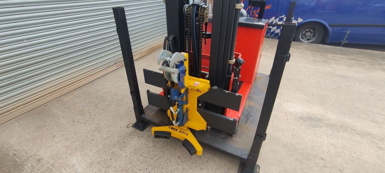 Linde L10AC - Empilhadeira elétrica: foto 5 Linde L10AC - Empilhadeira elétrica: foto 5