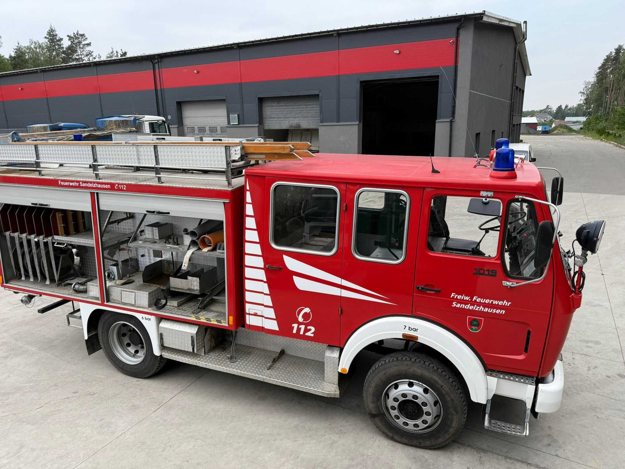 Mercedes 1019AF,4x4,Wóz strażacki, 50610 km, 2500 l, Import Niemcy - Carro de bombeiro: foto 2 Mercedes 1019AF,4x4,Wóz strażacki, 50610 km, 2500 l, Import Niemcy - Carro de bombeiro: foto 2