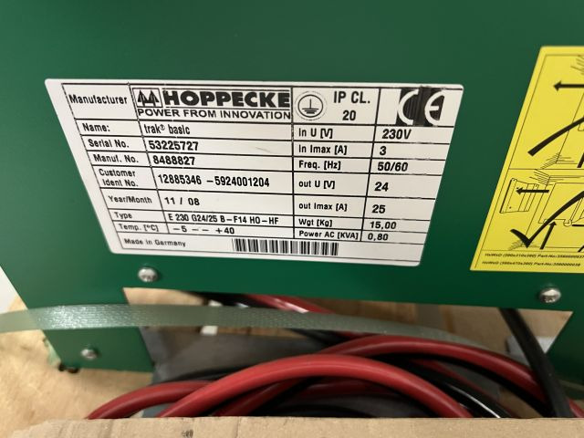 Hoppecke 8488827 | Trak Basic 24V25A sn. 53225727 Year 2011 80A Rema battery con Trak Basic 24V25A sn. 53225727 Year 2011 80A Rema battery connector - Bateria automotiva por Equipamento de movimentação: foto 2 Hoppecke 8488827 | Trak Basic 24V25A sn. 53225727 Year 2011 80A Rema battery con Trak Basic 24V25A sn. 53225727 Year 2011 80A Rema battery connector - Bateria automotiva por Equipamento de movimentação: foto 2