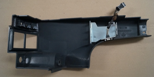 Jungheinrich 50441383 | Right cover ECE till year 2016 - Cabine e interior por Equipamento de movimentação: foto 3 Jungheinrich 50441383 | Right cover ECE till year 2016 - Cabine e interior por Equipamento de movimentação: foto 3
