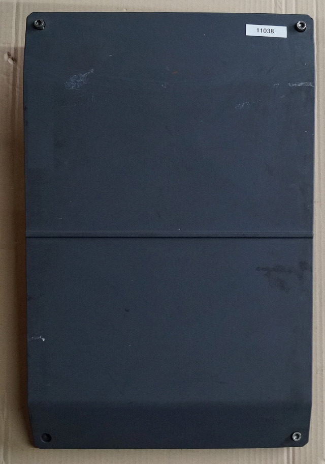 Jungheinrich 51041115 | Cover left or right side ERE225 fixed platform Cover left or right side ERE225 fixed platform - Carroceria e exterior por Equipamento de movimentação: foto 1 Jungheinrich 51041115 | Cover left or right side ERE225 fixed platform Cover left or right side ERE225 fixed platform - Carroceria e exterior por Equipamento de movimentação: foto 1