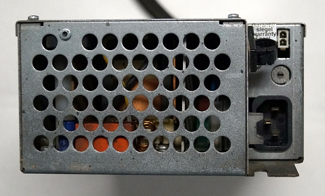 Jungheinrich 51044544 | build in charger 24V/30A 100-300Ah sn. B0057367 - Sistema elétrico por Equipamento de movimentação: foto 2 Jungheinrich 51044544 | build in charger 24V/30A 100-300Ah sn. B0057367 - Sistema elétrico por Equipamento de movimentação: foto 2