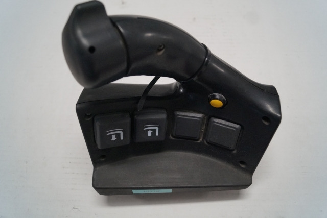 Jungheinrich 51045160 | Rijschakelaar Directional switch for ESE120 year 2007 - Sistema elétrico por Equipamento de movimentação: foto 1 Jungheinrich 51045160 | Rijschakelaar Directional switch for ESE120 year 2007 - Sistema elétrico por Equipamento de movimentação: foto 1