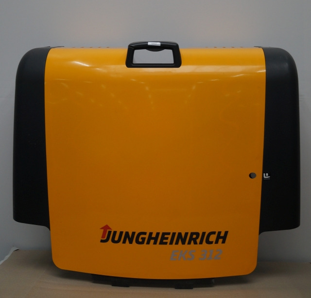 Jungheinrich 51191930 | Back cover engine part for EKS312 Back cover engine part for EKS312 - Carroceria e exterior por Equipamento de movimentação: foto 1 Jungheinrich 51191930 | Back cover engine part for EKS312 Back cover engine part for EKS312 - Carroceria e exterior por Equipamento de movimentação: foto 1