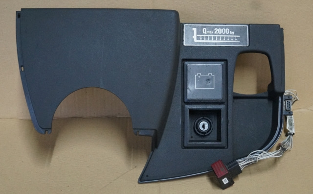 Jungheinrich 51212750 | Dashboard including ignition switch and LED battery indi - Painel de instrumentos por Equipamento de movimentação: foto 1 Jungheinrich 51212750 | Dashboard including ignition switch and LED battery indi - Painel de instrumentos por Equipamento de movimentação: foto 1