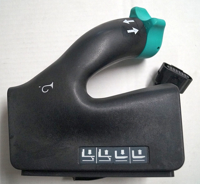 Jungheinrich 51605465 | Rijschakelaar control handle from ESD120 year 2019 sn. 2 - Sistema elétrico por Equipamento de movimentação: foto 2 Jungheinrich 51605465 | Rijschakelaar control handle from ESD120 year 2019 sn. 2 - Sistema elétrico por Equipamento de movimentação: foto 2