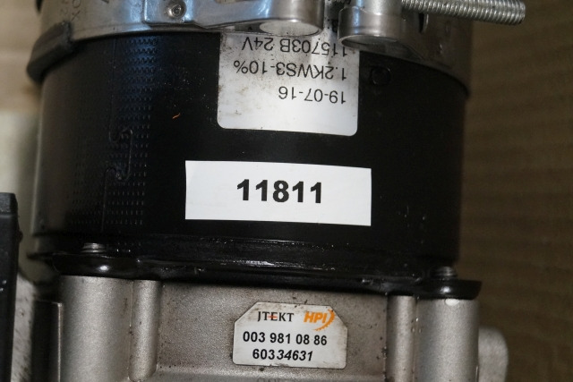 Linde 003810886 | pump unit 24V 1,2KW pump unit 24V 1,2KW - Bomba hidráulica por Equipamento de movimentação: foto 2 Linde 003810886 | pump unit 24V 1,2KW pump unit 24V 1,2KW - Bomba hidráulica por Equipamento de movimentação: foto 2