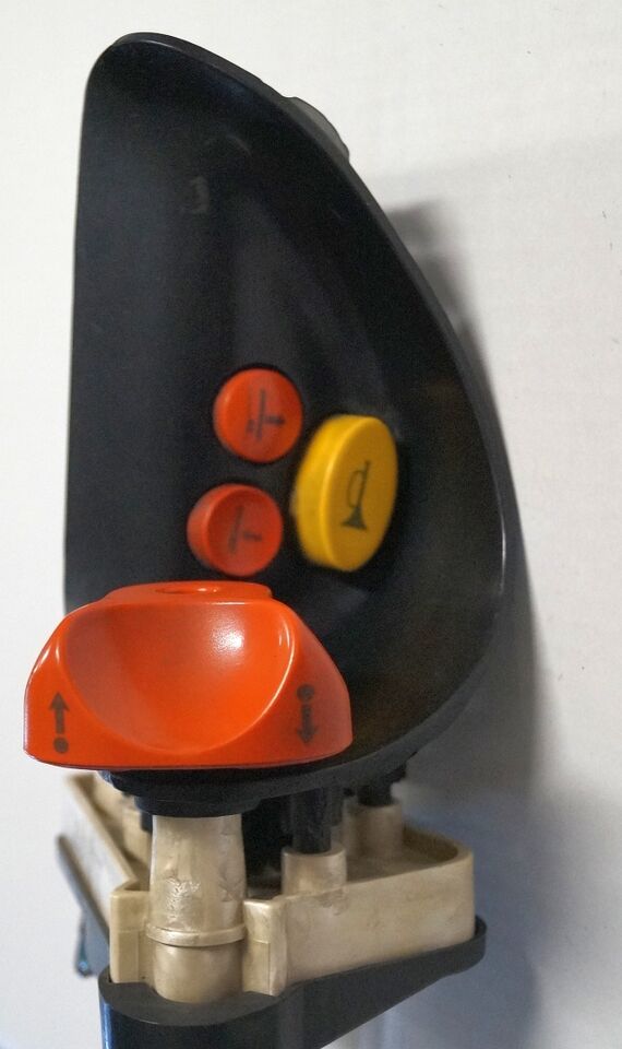 Linde 1443605100 | Rijschakelaar Control handle Control module - Sistema elétrico por Equipamento de movimentação: foto 1 Linde 1443605100 | Rijschakelaar Control handle Control module - Sistema elétrico por Equipamento de movimentação: foto 1