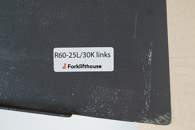 Still 0606571 | R60-25L/30K links left R60-25L/30K links left - Carroceria e exterior por Equipamento de movimentação: foto 3 Still 0606571 | R60-25L/30K links left R60-25L/30K links left - Carroceria e exterior por Equipamento de movimentação: foto 3