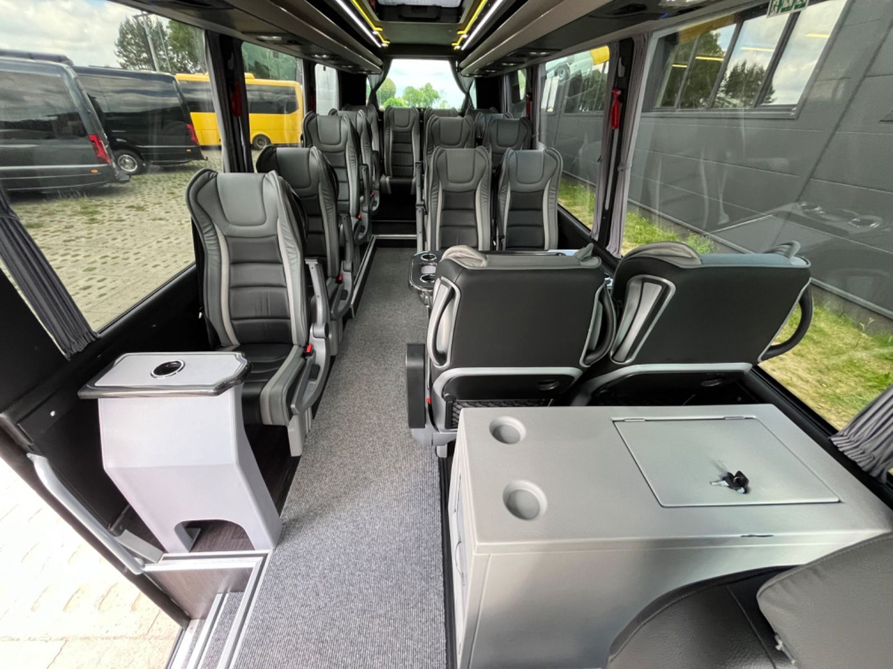 Autocarro Mercedes-Benz Sprinter 519/ 3.0 V6 / LUXURY Tourist Bus: foto 17