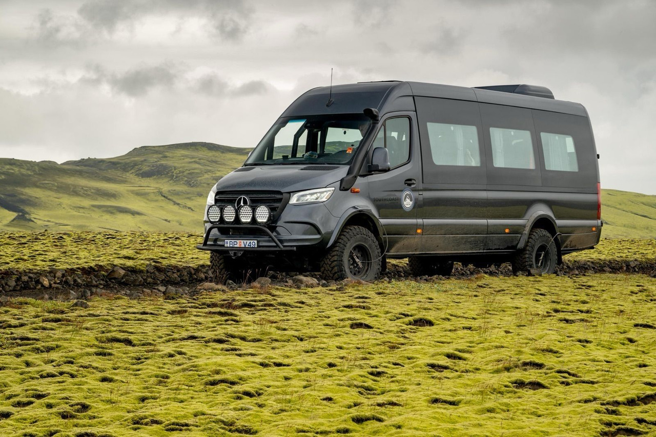 Mercedes-Benz Sprinter 519 AWD 4x4 TOURIST / 21 to 24 Seats - Minibus, Furgão de passageiros: foto 1 Mercedes-Benz Sprinter 519 AWD 4x4 TOURIST / 21 to 24 Seats - Minibus, Furgão de passageiros: foto 1
